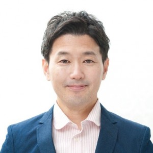 室伏 謙一